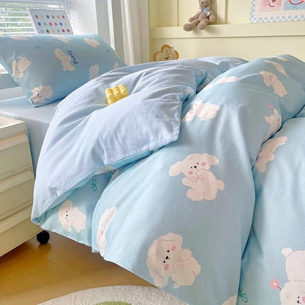 91家纺网 家纺一手货源 找家纺 （总）悦织湾家纺 2025新款全棉印花13372学生三件套,A10旺财-米,A11爱尔花园-白,A1简格,A2皮皮狗,A3玛吉拉-灰,A4木马派对,A5侏罗纪,A6元气小熊,A7浮云-米白,A8睡梦熊,A9维纳斯-蓝