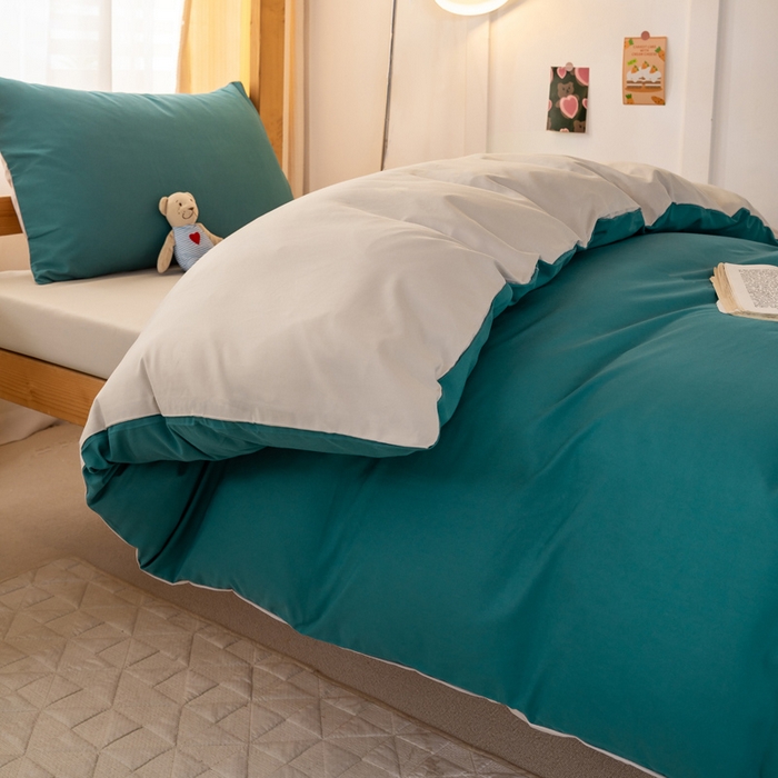 91家纺网 家纺一手货源 找家纺 芷凡家纺 2024新款水洗磨毛纯色双拼学生三件套四件套 时尚绿+杏色