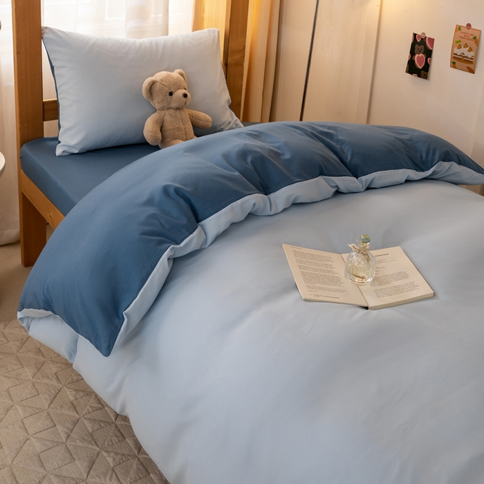 91家纺网 家纺一手货源 找家纺 芷凡家纺 2024新款水洗磨毛纯色双拼学生三件套四件套 天蓝+海蓝