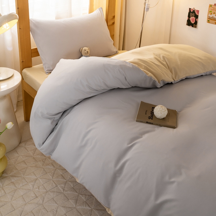 91家纺网 家纺一手货源 找家纺 芷凡家纺 2024新款水洗磨毛纯色双拼学生三件套四件套 卡其+奶茶