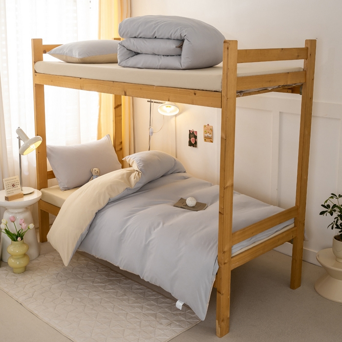 91家纺网 家纺一手货源 找家纺 芷凡家纺 2024新款水洗磨毛纯色双拼学生三件套四件套 卡其+奶茶