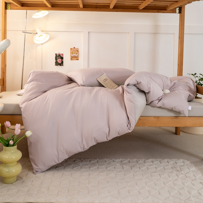 91家纺网 家纺一手货源 找家纺 芷凡家纺 2024新款水洗磨毛纯色双拼学生三件套四件套 玫瑰金+杏色