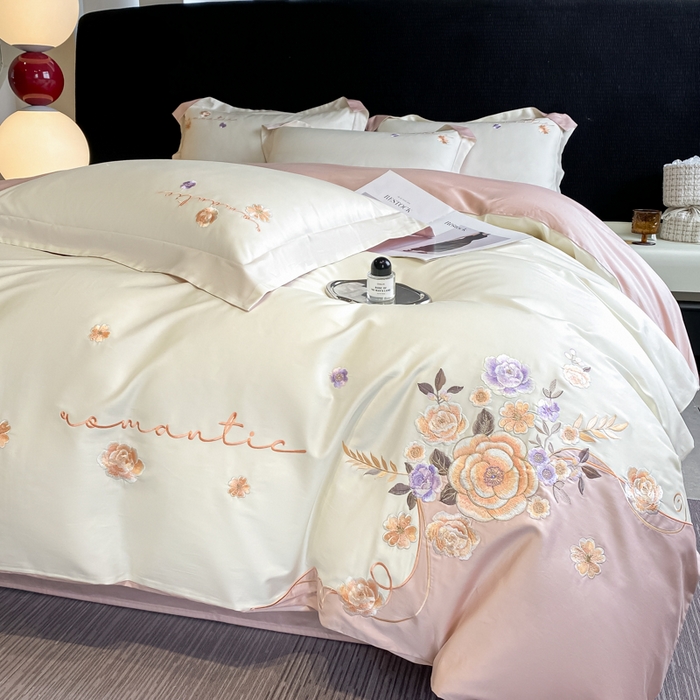 91家纺网 家纺一手货源 找家纺 桃园 2025新款纯棉全棉长绒棉刺绣绣花四件套-梦境（高端礼盒） 梦境-奶昔白