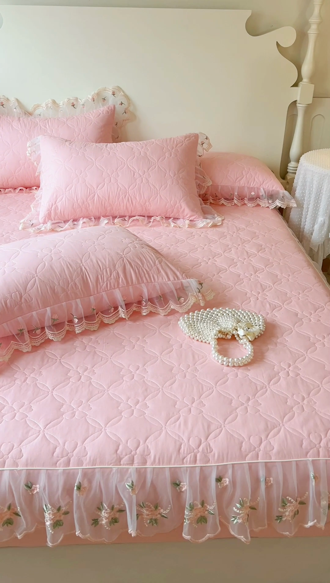 91家纺网 家纺一手货源 找家纺 麒豆豆 2025新款全棉蕾丝边床裙款床笠-晨暮花间 晨暮花间-粉色