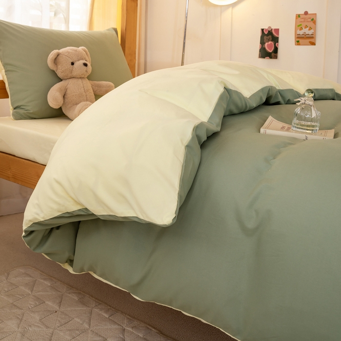 91家纺网 家纺一手货源 找家纺 芷凡家纺 2024新款水洗磨毛纯色双拼学生三件套四件套 抹茶+奶黄