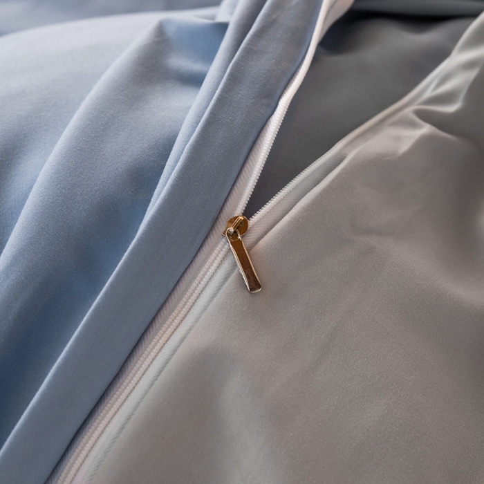 91家纺网 家纺一手货源 找家纺 芷凡家纺 2024新款水洗磨毛纯色双拼学生三件套四件套 宾利蓝+卡其