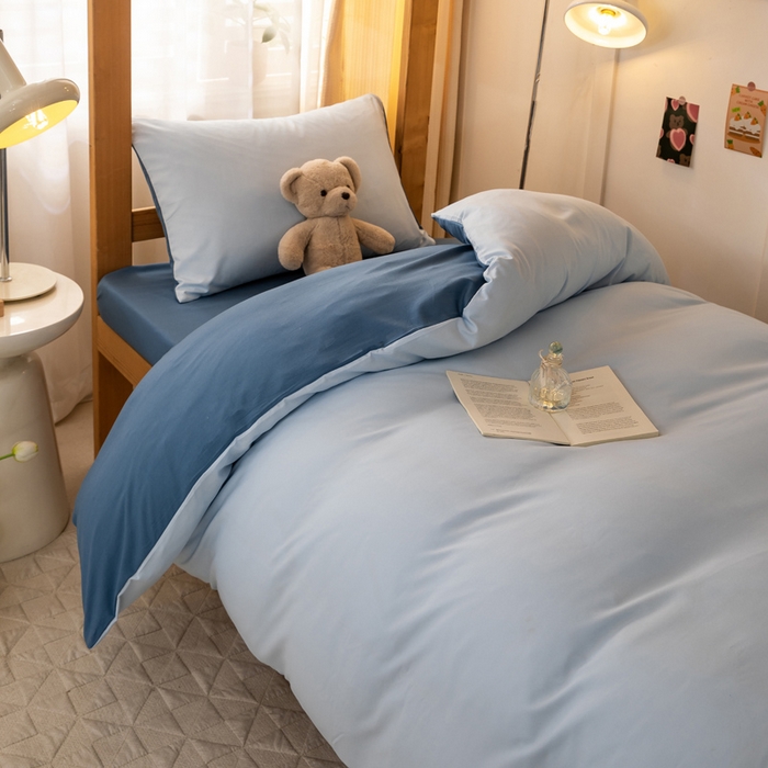 91家纺网 家纺一手货源 找家纺 芷凡家纺 2024新款水洗磨毛纯色双拼学生三件套四件套 天蓝+海蓝