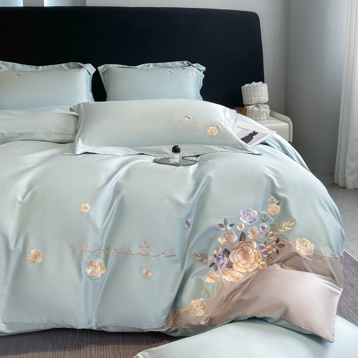 91家纺网 家纺一手货源 找家纺 桃园 2025新款纯棉全棉长绒棉刺绣绣花四件套-梦境（高端礼盒） 梦境-飘蓝