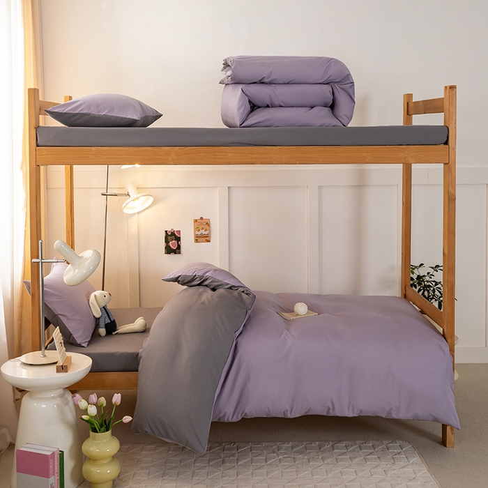 91家纺网 家纺一手货源 找家纺 芷凡家纺 2024新款水洗磨毛纯色双拼学生三件套四件套 烟紫+中灰