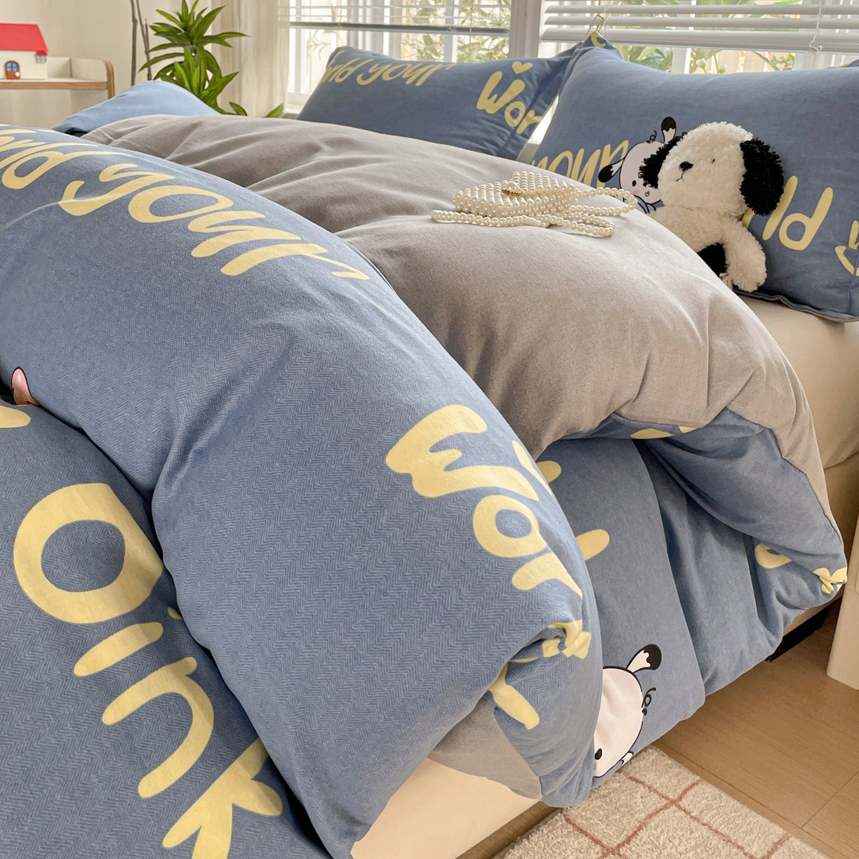 91家纺网 家纺一手货源 找家纺 纽缦家纺 2025新款全棉纯棉磨毛印花单被套 被套单件 萌宠宝贝蓝