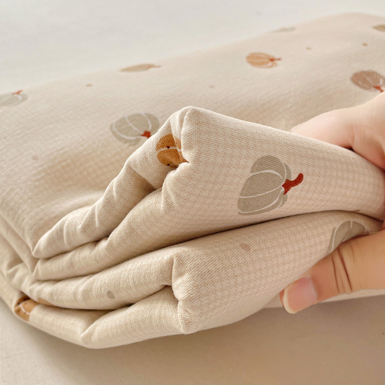 91家纺网 家纺一手货源 找家纺 纽缦家纺 2025新款全棉纯棉磨毛印花单被套 被套单件 贝贝南瓜米