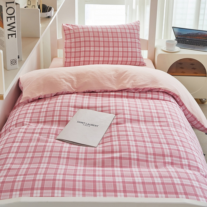 91家纺网 家纺一手货源 找家纺 恒科家纺 2025新款亲肤舒适小清新水洗棉四件套学生三件套-学生款宿舍三件套 蜜粉格