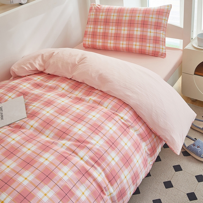 91家纺网 家纺一手货源 找家纺 恒科家纺 2025新款亲肤舒适小清新水洗棉四件套学生三件套-学生款宿舍三件套 莫妮粉