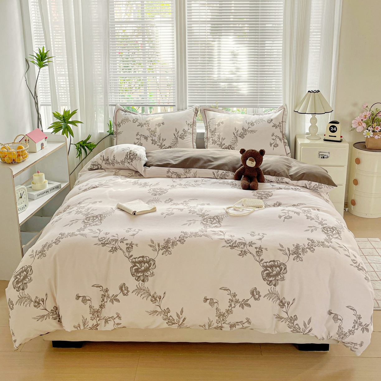 91家纺网 家纺一手货源 找家纺 纽缦家纺 2025新款全棉纯棉磨毛印花单被套 被套单件 复古花意灰