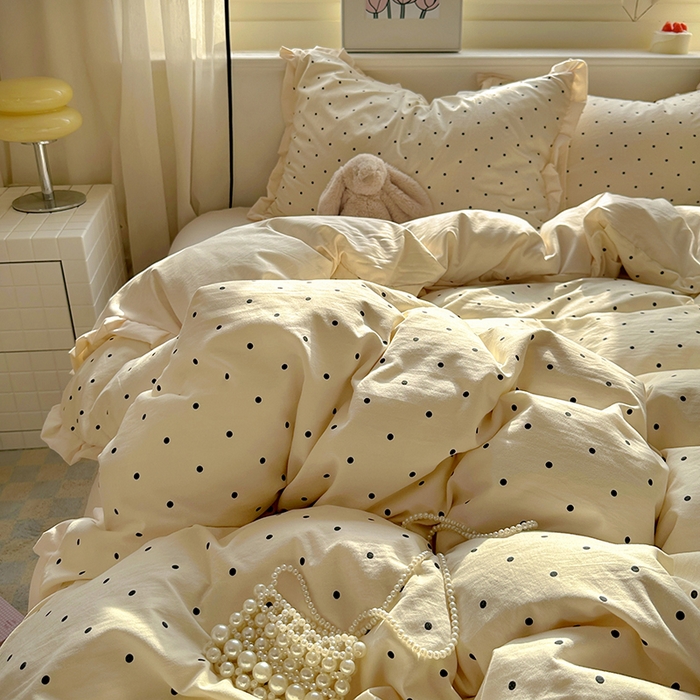 91家纺网 家纺一手货源 找家纺 （总）冕悠家纺 2025新款少女心加厚超柔皱皱小花边水洗棉四件套（加微信提供买家秀 ）