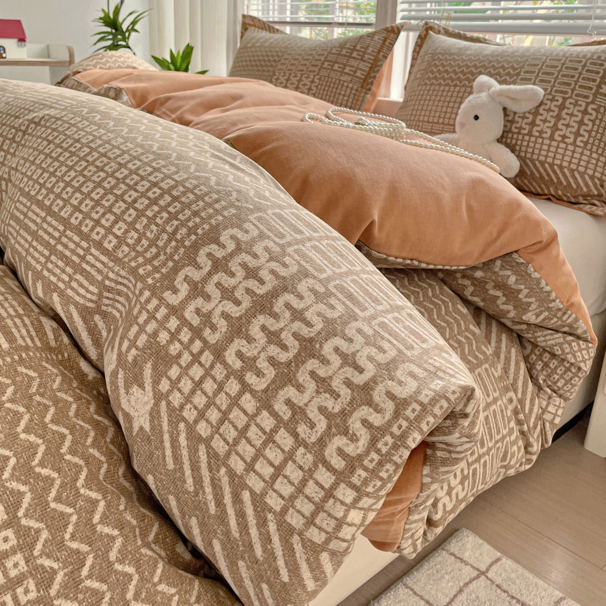 纽缦家纺 2025新款全棉纯棉磨毛印花单被套 被套单件 罗卡尼亚咖