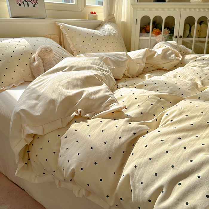 91家纺网 家纺一手货源 找家纺 冕悠家纺 2025新款少女心加厚超柔皱皱小花边水洗棉四件套（加微信提供买家秀 ） 公主-米点