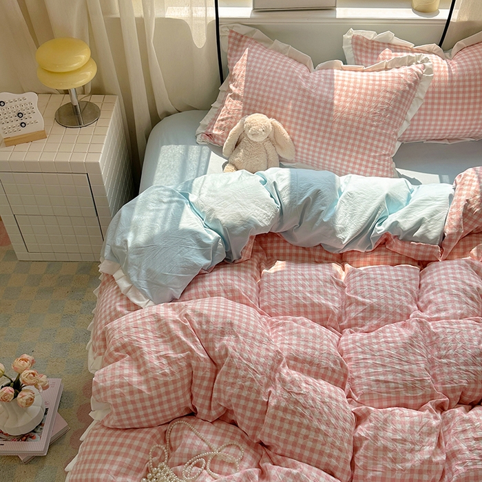 91家纺网 家纺一手货源 找家纺 冕悠家纺 2025新款少女心加厚超柔皱皱小花边水洗棉四件套（加微信提供买家秀 ） 公主-粉格