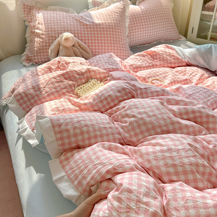 91家纺网 家纺一手货源 找家纺 冕悠家纺 2025新款少女心加厚超柔皱皱小花边水洗棉四件套（加微信提供买家秀 ） 公主-粉格