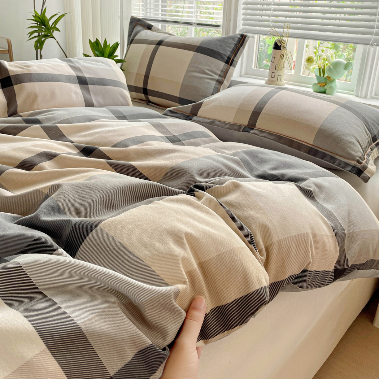 91家纺网 家纺一手货源 找家纺 纽缦家纺 2025新款全棉纯棉磨毛印花单被套 被套单件 曼迪咖