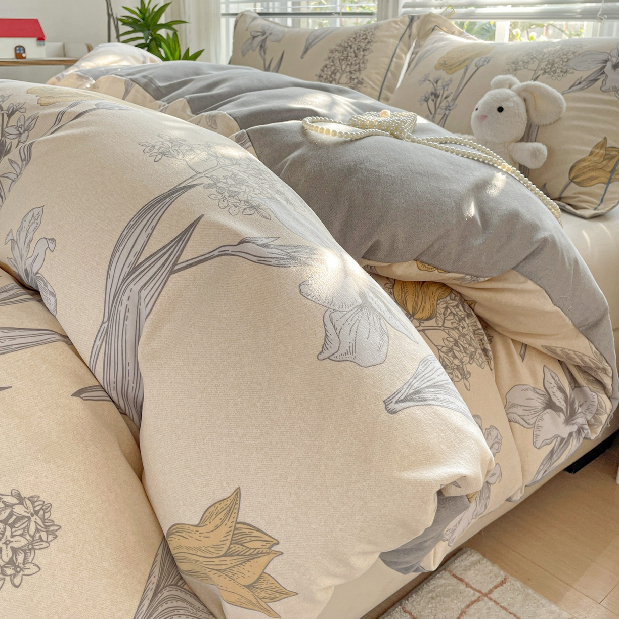 91家纺网 家纺一手货源 找家纺 纽缦家纺 2025新款全棉纯棉磨毛印花单被套 被套单件 且听风铃灰