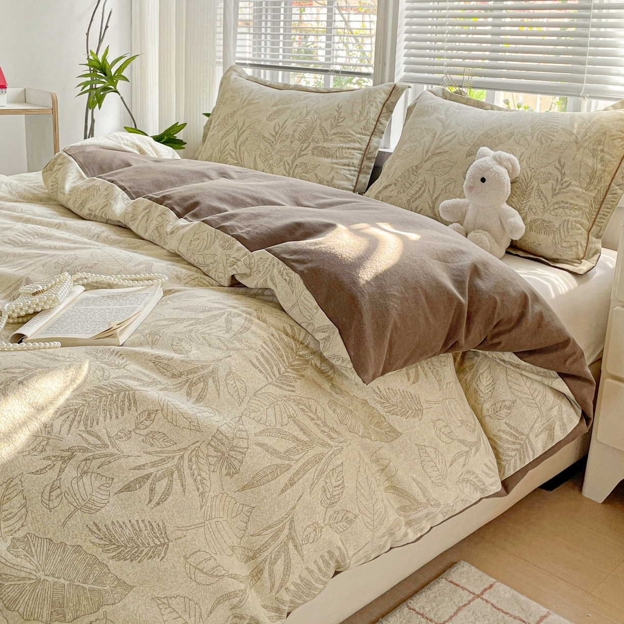 91家纺网 家纺一手货源 找家纺 纽缦家纺 2025新款全棉纯棉磨毛印花单被套 被套单件 叶之舞咖