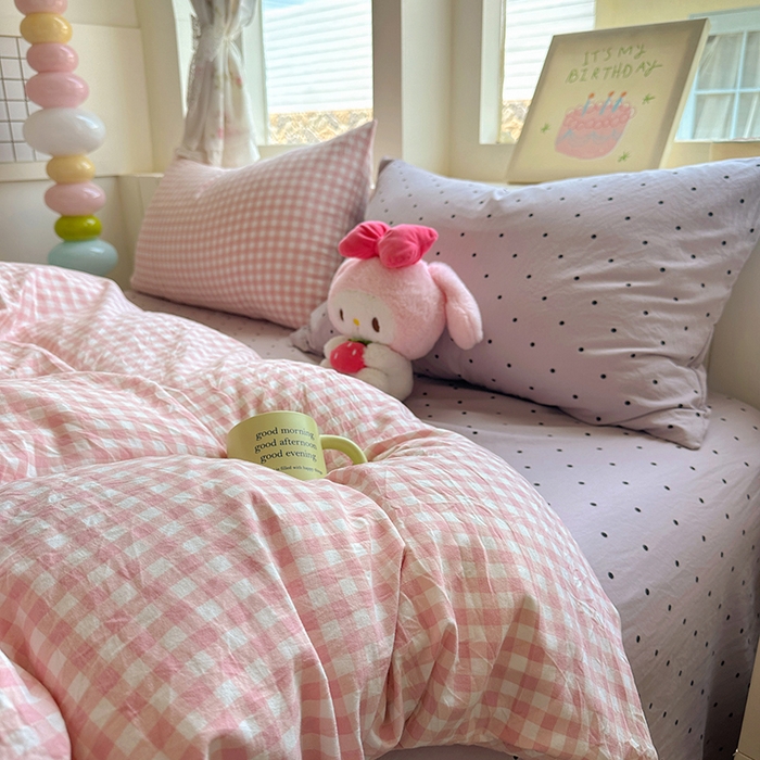 91家纺网 家纺一手货源 找家纺 冕悠家纺 2025新款少女心超柔加厚混搭格子水洗棉四件套（加微信提供买家秀 ） 粉格+紫点