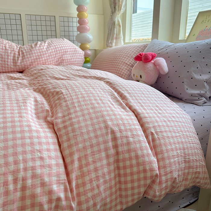 91家纺网 家纺一手货源 找家纺 冕悠家纺 2025新款少女心超柔加厚混搭格子水洗棉四件套（加微信提供买家秀 ） 粉格+紫点