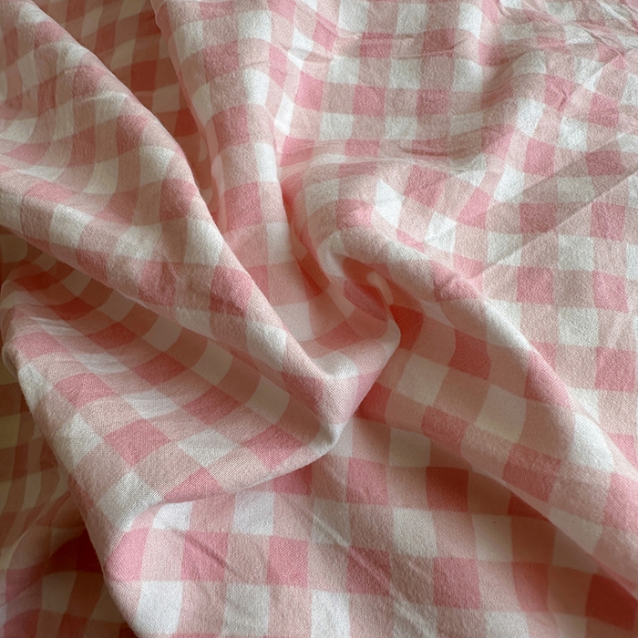 91家纺网 家纺一手货源 找家纺 冕悠家纺 2025新款少女心超柔加厚混搭格子水洗棉四件套（加微信提供买家秀 ） 粉格+紫点