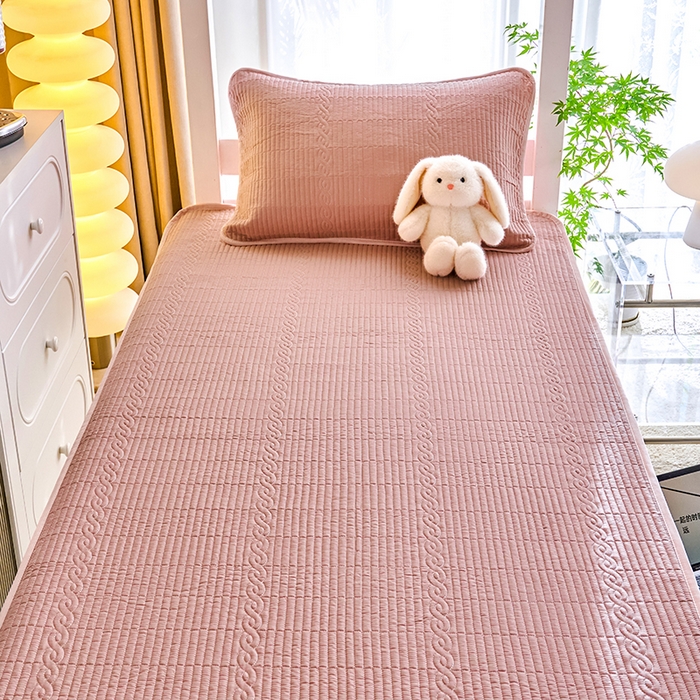 91家纺网 家纺一手货源 找家纺 X猫先生 2025新款全棉学生床盖纯色夹棉床单床护垫少女风撞色-糖果系列 糖果-豆沙粉