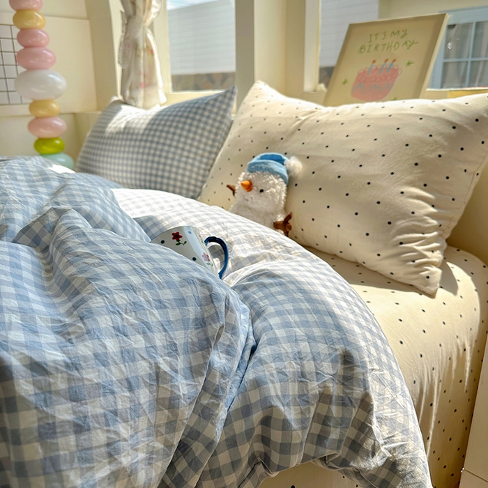 91家纺网 家纺一手货源 找家纺 冕悠家纺 2025新款少女心超柔加厚混搭格子水洗棉四件套（加微信提供买家秀 ） 蓝格+米点