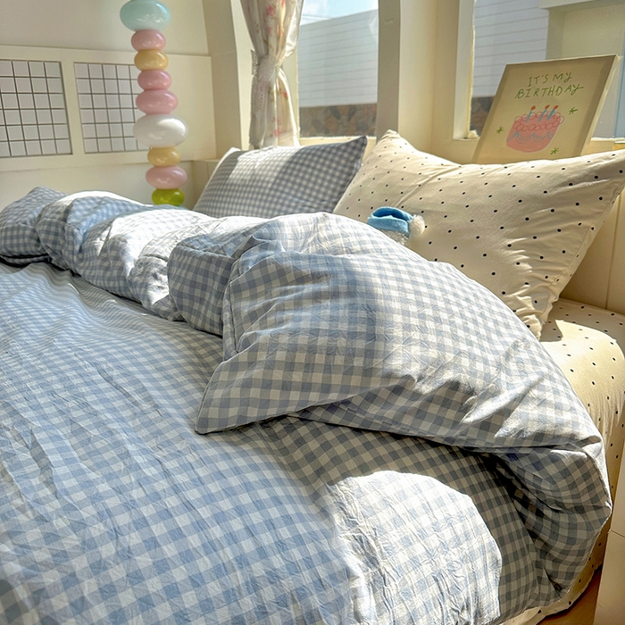91家纺网 家纺一手货源 找家纺 冕悠家纺 2025新款少女心超柔加厚混搭格子水洗棉四件套（加微信提供买家秀 ） 蓝格+米点