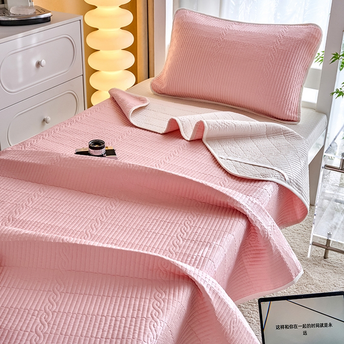 91家纺网 家纺一手货源 找家纺 X猫先生 2025新款全棉学生床盖纯色夹棉床单床护垫少女风撞色-糖果系列 糖果-水柿粉