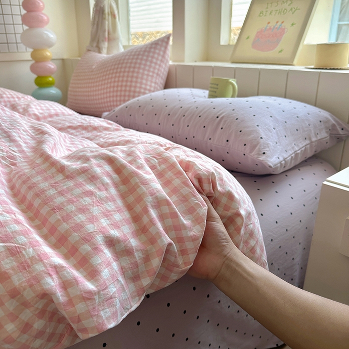 91家纺网 家纺一手货源 找家纺 冕悠家纺 2025新款少女心超柔加厚混搭格子水洗棉单品被套 粉格+紫点