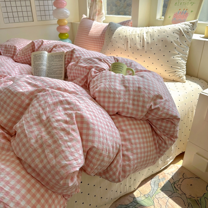 91家纺网 家纺一手货源 找家纺 冕悠家纺 2025新款少女心超柔加厚混搭格子水洗棉单品被套 粉格+米点