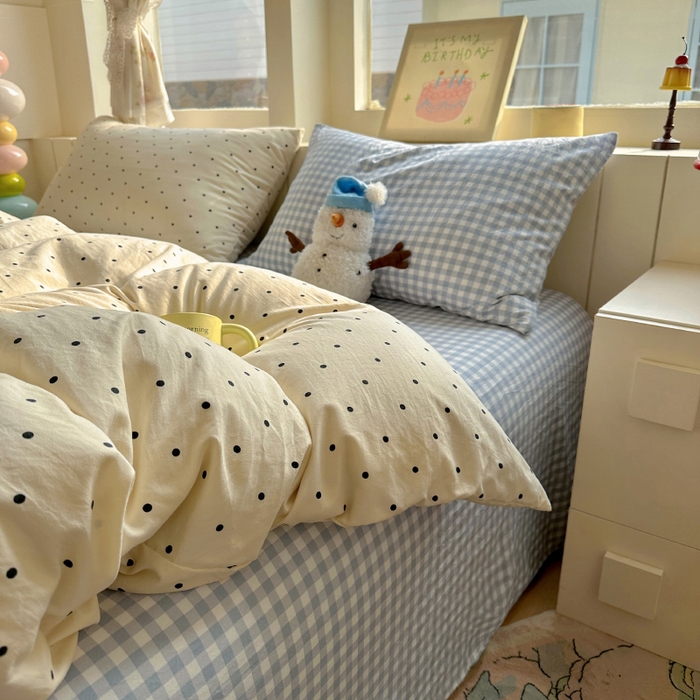 91家纺网 家纺一手货源 找家纺 冕悠家纺 2025新款少女心超柔加厚混搭格子水洗棉单品被套 米点+蓝格