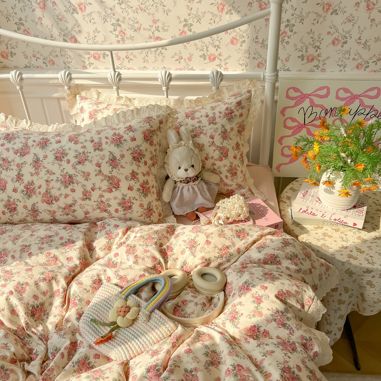 91家纺网 家纺一手货源 找家纺 （总）韩巢家纺 2025新款蝴蝶花边直播热销款四件套开学季韩系学生宿舍床上三件套-（提供卖家秀）