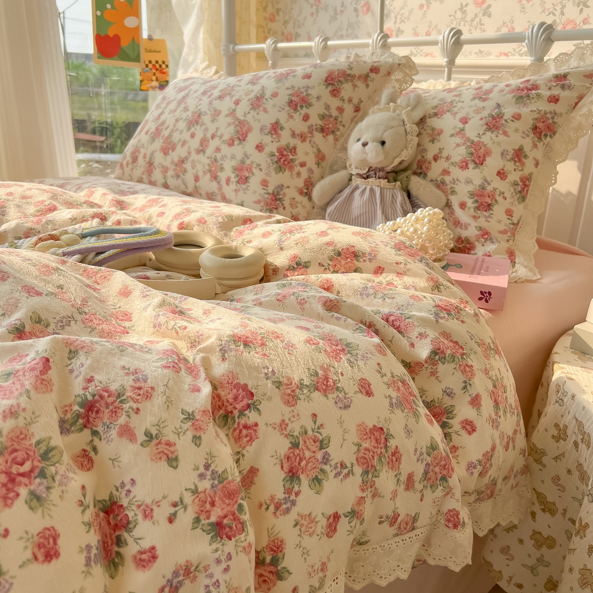 91家纺网 家纺一手货源 找家纺 （总）韩巢家纺 2025新款蝴蝶花边直播热销款四件套开学季韩系学生宿舍床上三件套-（提供卖家秀）