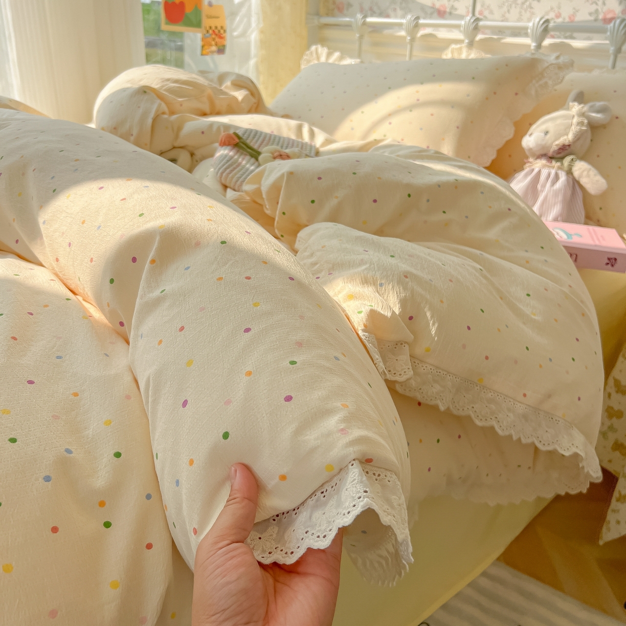 韩巢家纺 2025新款蝴蝶花边直播热销款四件套开学季韩系学生宿舍床上三件套-（提供卖家秀） 波点世界【蝴蝶花边款】