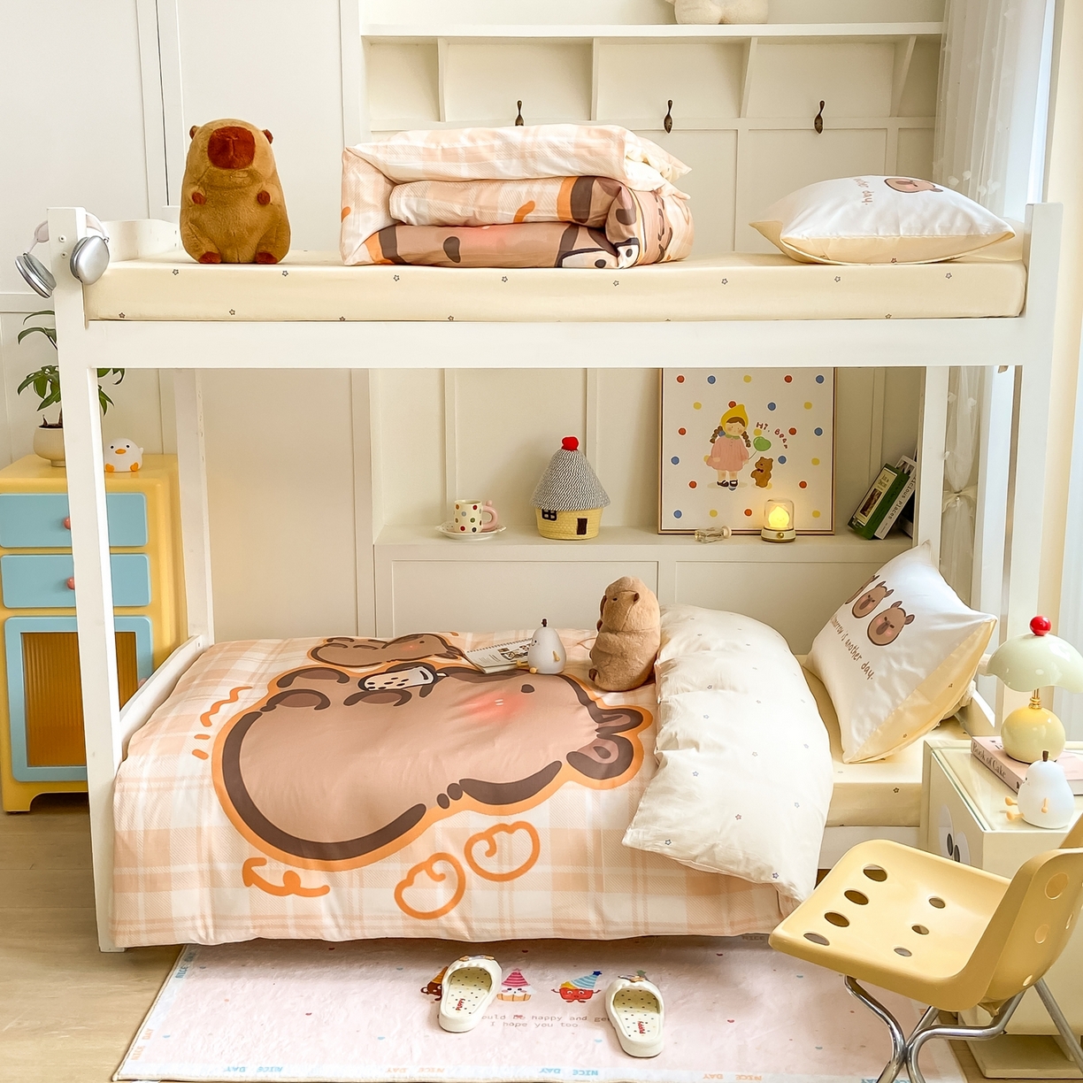 91家纺网 家纺一手货源 找家纺 博雅2025新款卡皮巴拉全棉学生宿舍套件三件套多件套 可爱卡皮巴拉