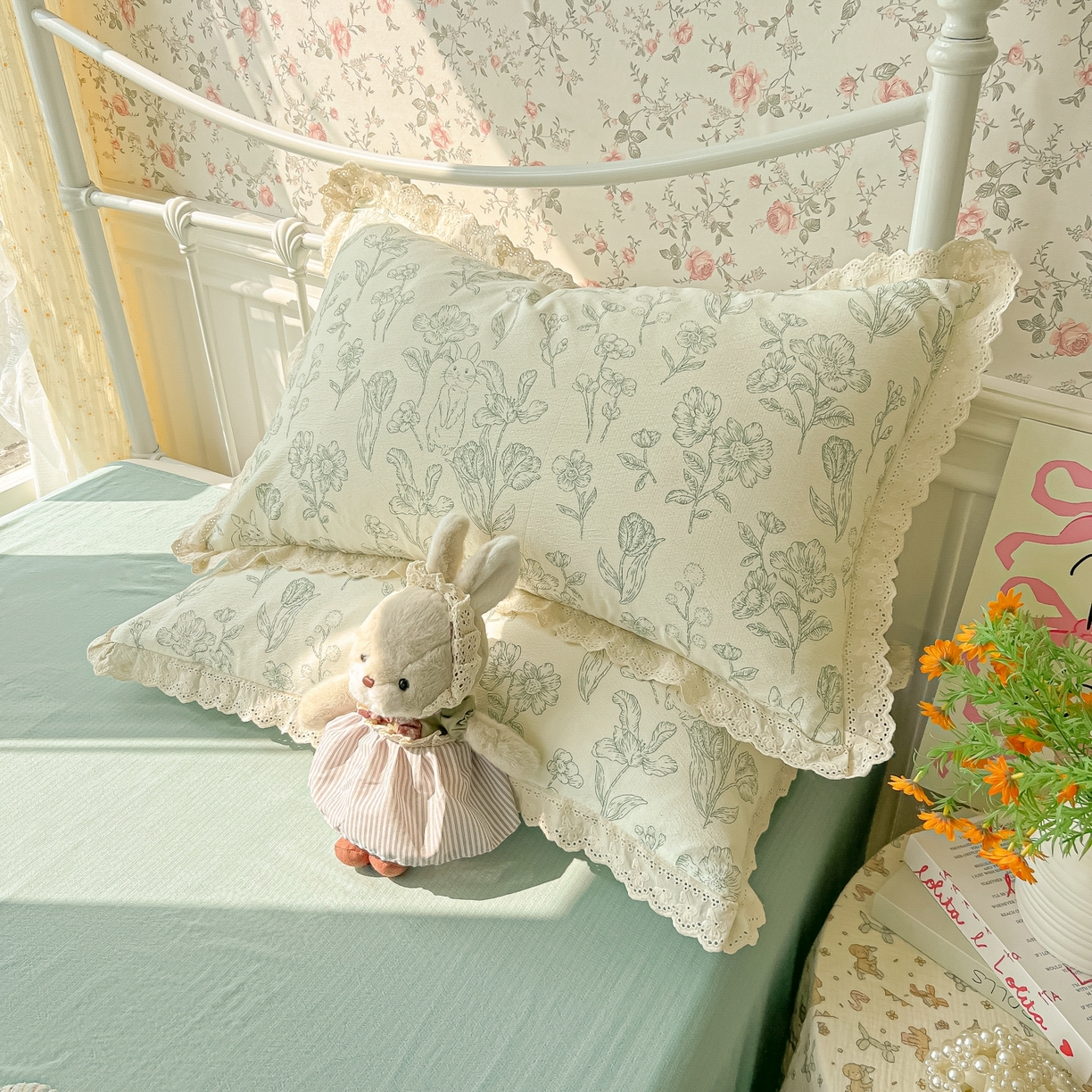 91家纺网 家纺一手货源 找家纺 韩巢家纺 2025新款蝴蝶花边直播热销款四件套开学季韩系学生宿舍床上三件套-（提供卖家秀） 海像森林【蝴蝶花边款】