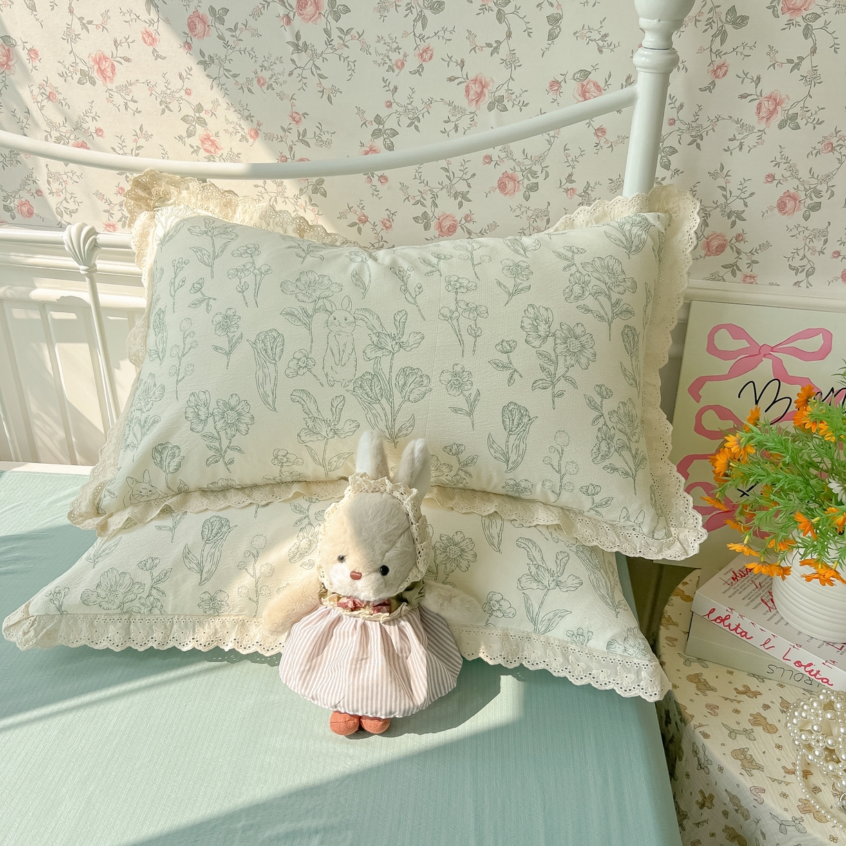 91家纺网 家纺一手货源 找家纺 韩巢家纺 2025新款蝴蝶花边直播热销款四件套开学季韩系学生宿舍床上三件套-（提供卖家秀） 海像森林【蝴蝶花边款】