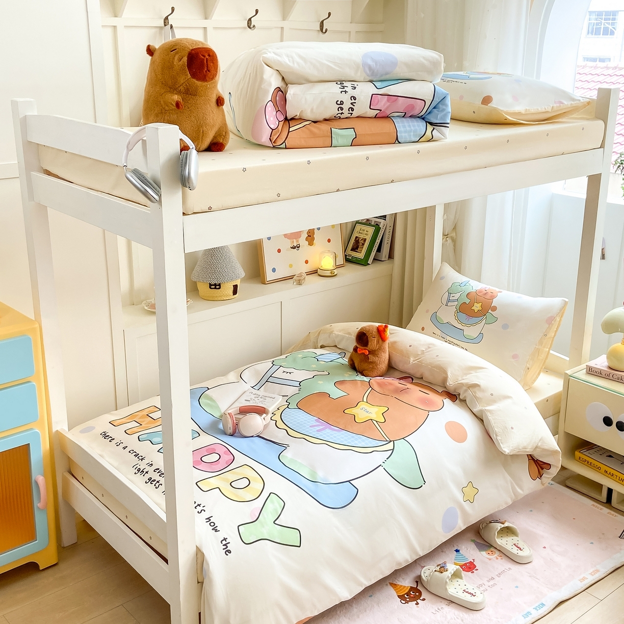 91家纺网 家纺一手货源 找家纺 博雅2025新款卡皮巴拉全棉学生宿舍套件三件套多件套 木马卡皮巴拉