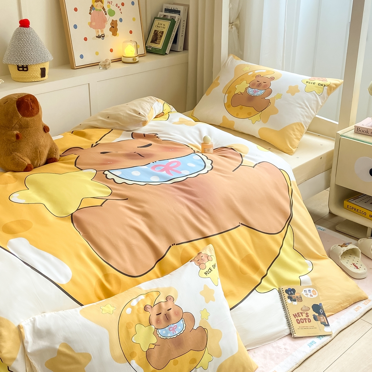 91家纺网 家纺一手货源 找家纺 博雅2025新款卡皮巴拉全棉学生宿舍套件三件套多件套 晚安卡皮巴拉