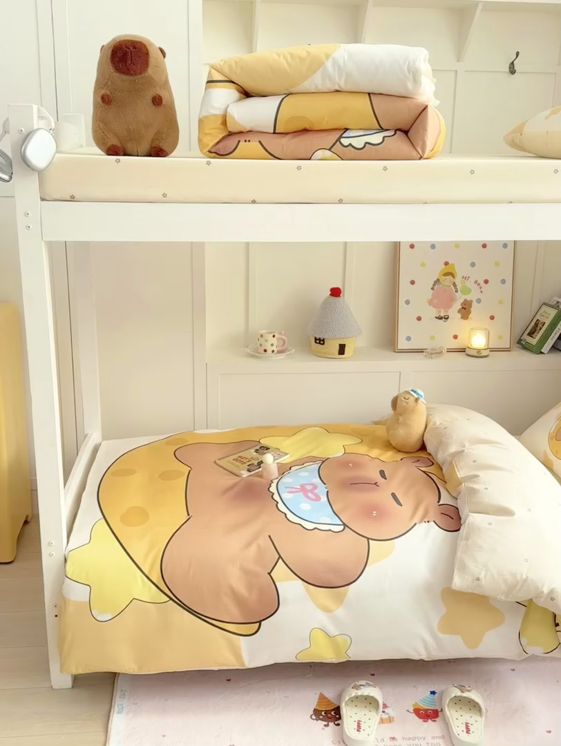 91家纺网 家纺一手货源 找家纺 博雅2025新款卡皮巴拉全棉学生宿舍套件三件套多件套 晚安卡皮巴拉