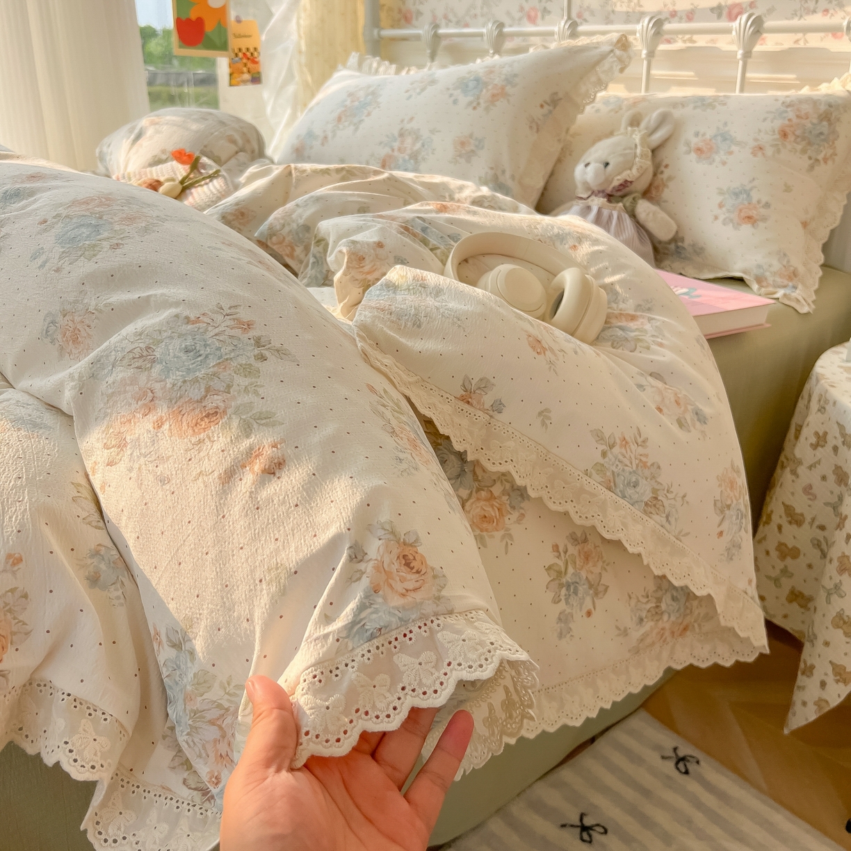 韩巢家纺 2025新款蝴蝶花边直播热销款四件套开学季韩系学生宿舍床上三件套-（提供卖家秀） 蔷薇岛屿【蝴蝶花边款】