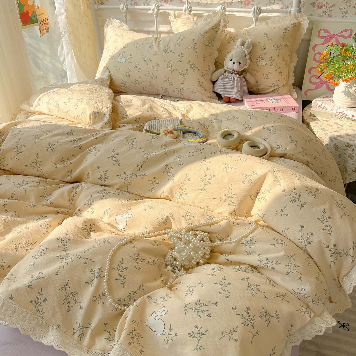 91家纺网 家纺一手货源 找家纺 韩巢家纺 2025新款蝴蝶花边直播热销款四件套开学季韩系学生宿舍床上三件套-（提供卖家秀） 森田野园【蝴蝶花边款】