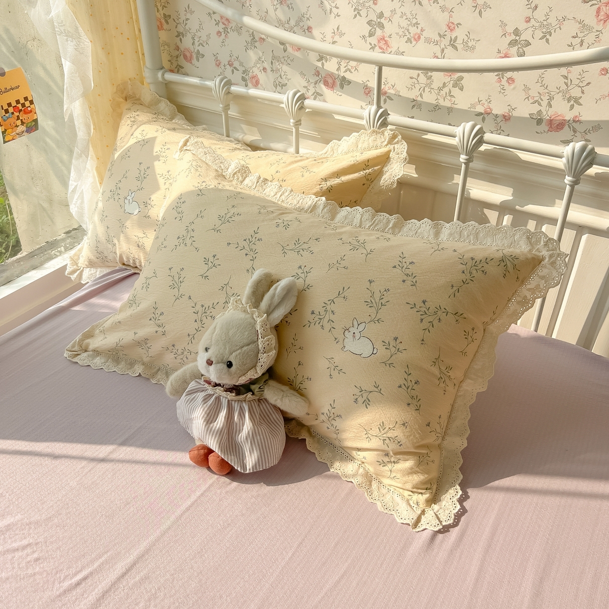 91家纺网 家纺一手货源 找家纺 韩巢家纺 2025新款蝴蝶花边直播热销款四件套开学季韩系学生宿舍床上三件套-（提供卖家秀） 森田野园【蝴蝶花边款】