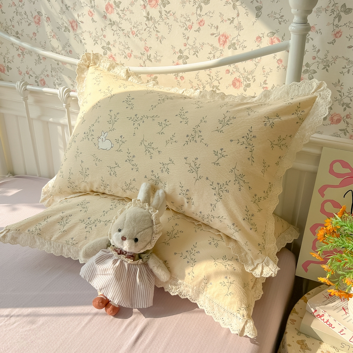 91家纺网 家纺一手货源 找家纺 韩巢家纺 2025新款蝴蝶花边直播热销款四件套开学季韩系学生宿舍床上三件套-（提供卖家秀） 森田野园【蝴蝶花边款】