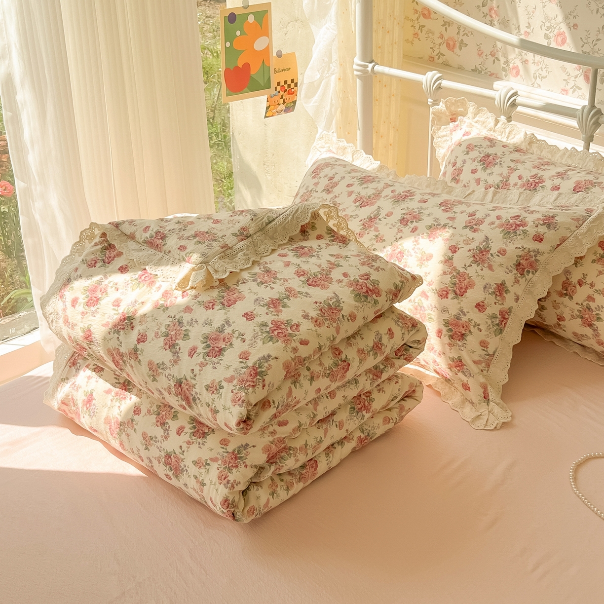 91家纺网 家纺一手货源 找家纺 韩巢家纺 2025新款蝴蝶花边直播热销款四件套开学季韩系学生宿舍床上三件套-（提供卖家秀） 星眠云野【蝴蝶花边款】